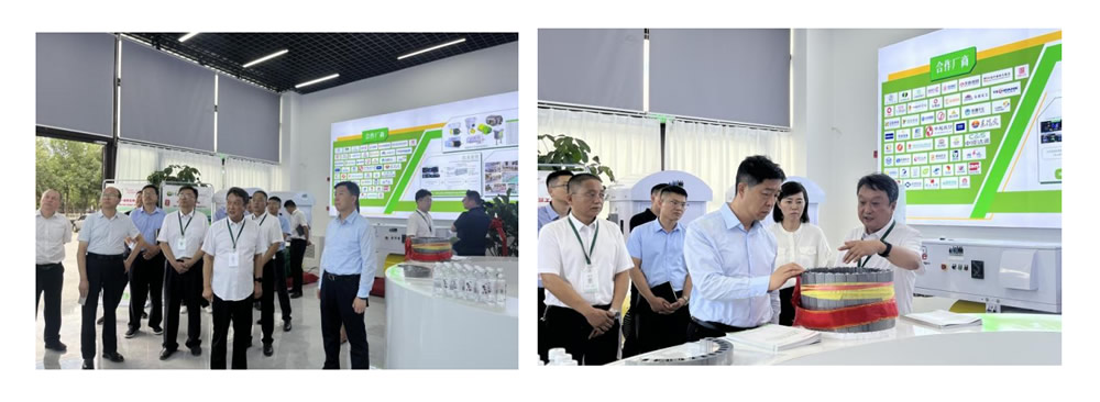 八师石河子市党委书记鄂宏达副师长王瑞玲等一行 前来指导工作