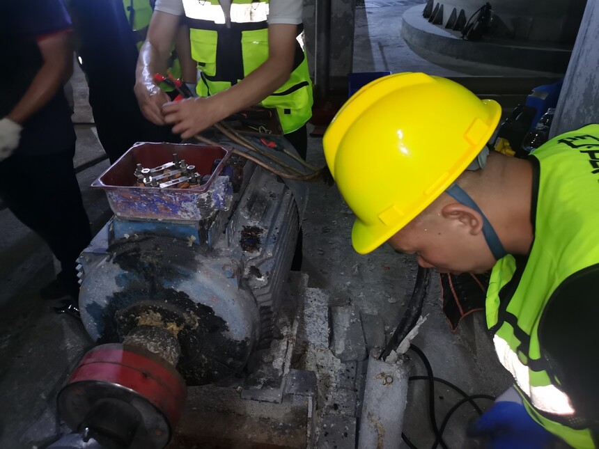  【铁军捷报】中汇宝IE5+智慧工作站福建省泉州市项目安装捷报